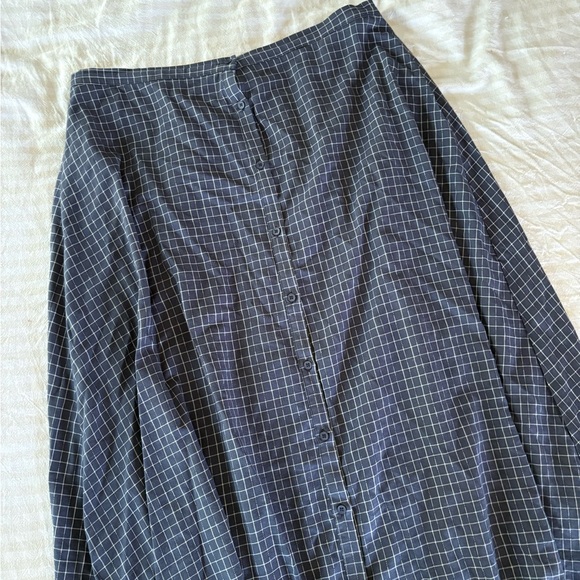 Neuflora Dresses & Skirts - Neuflora Button-Front Navy Check Midi Skirt